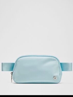 lululemon athletica Foam/Silver Crossbody Belt Bag